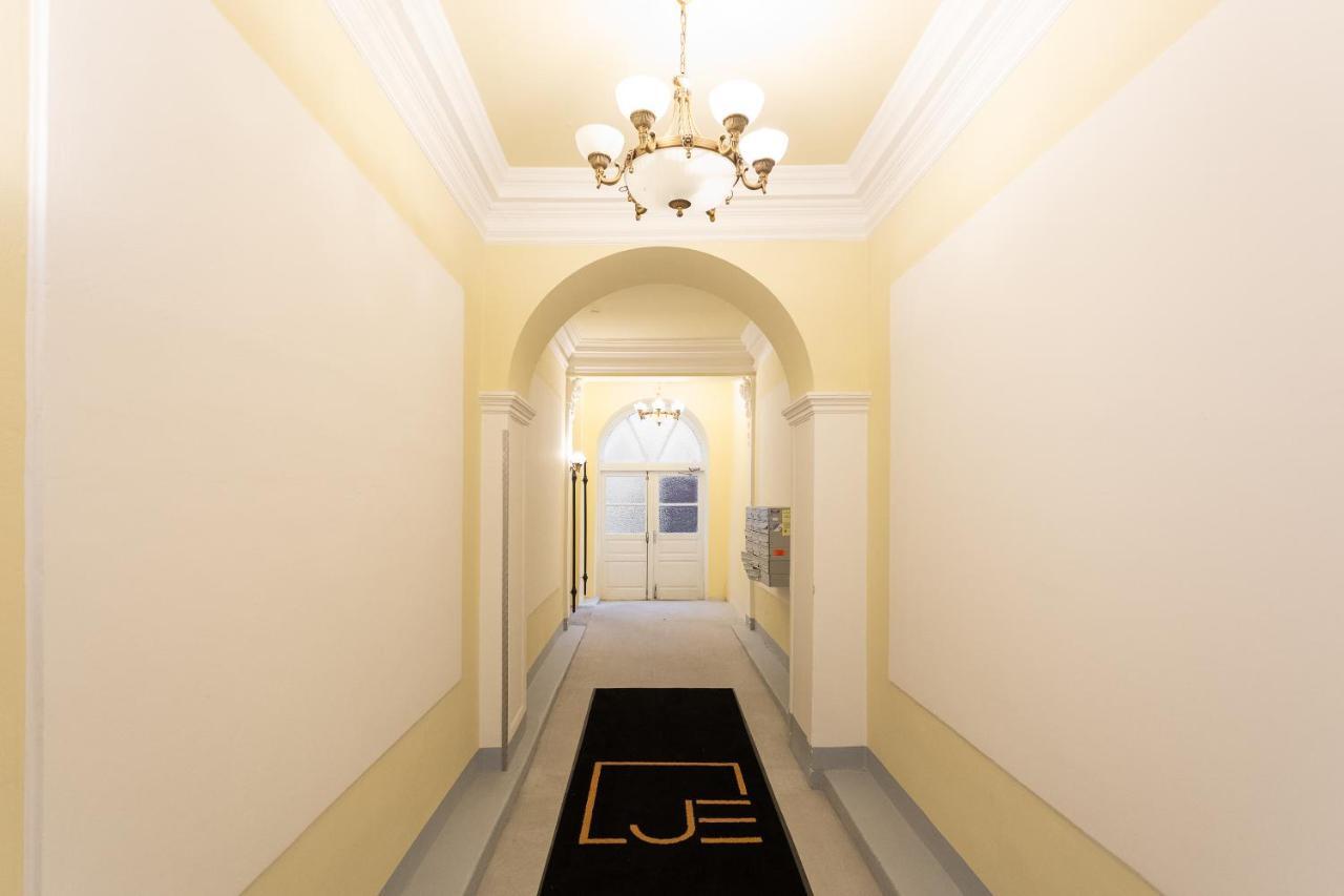 Palais Joseph Apartments, Contactless Check In Vienna Exterior photo